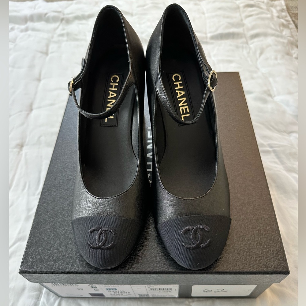 Chanel brand new Mary Jane pumps